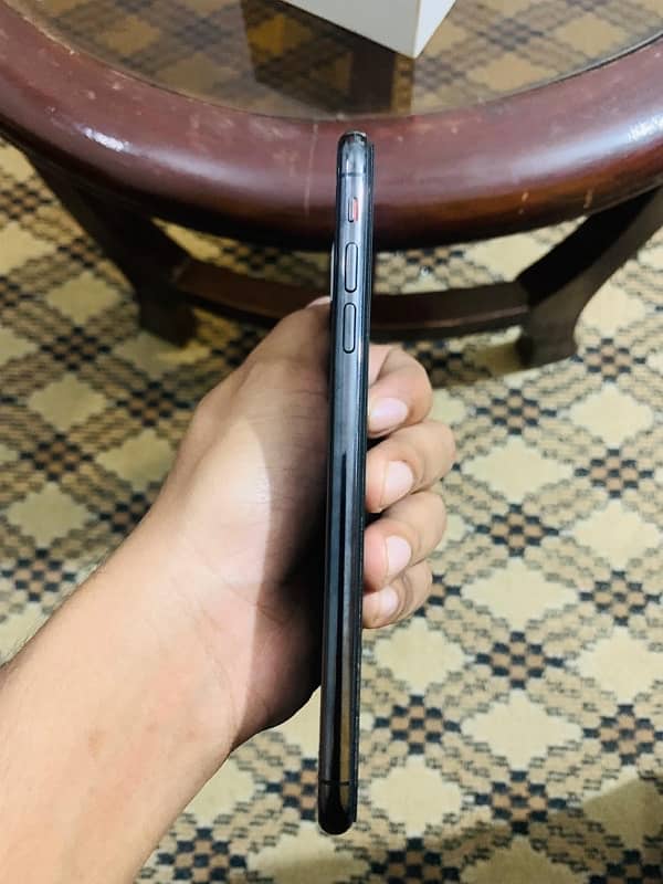 iPhone Xs Max new brand condition 5