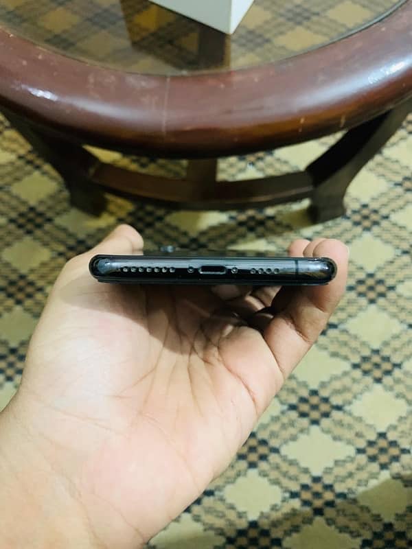 iPhone Xs Max new brand condition 6