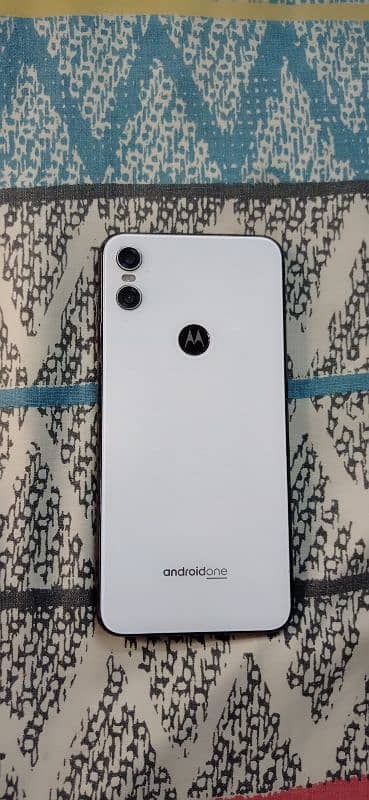 Motorola One  4/64 Urjent Sale . . 4