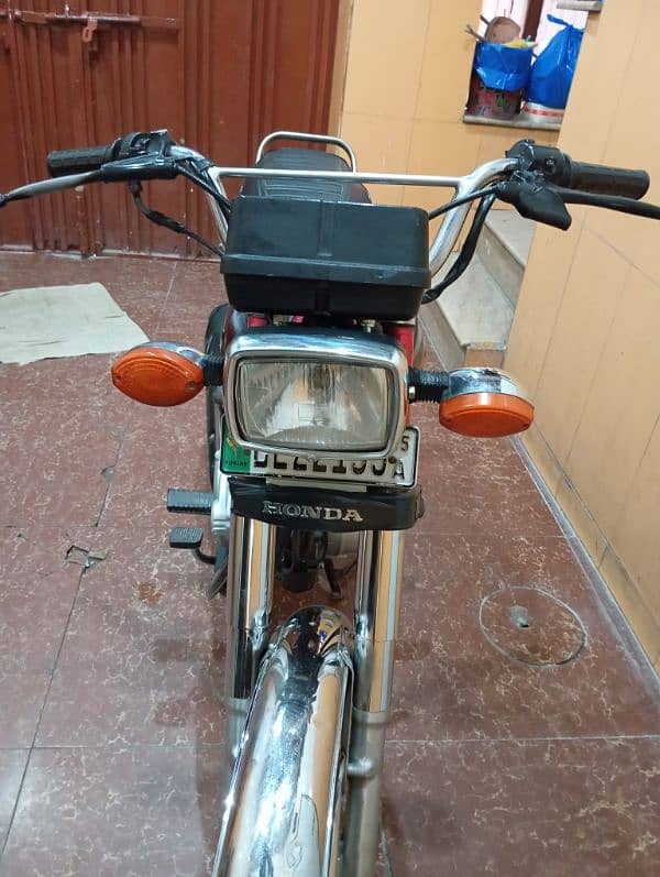 Honda CG 125 7