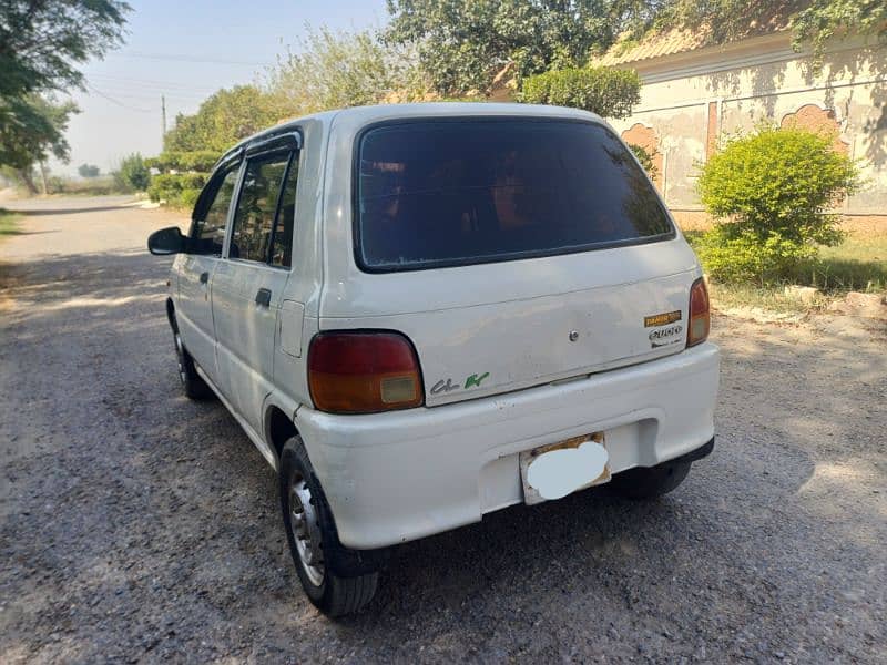 Daihatsu Cuore 2008 9