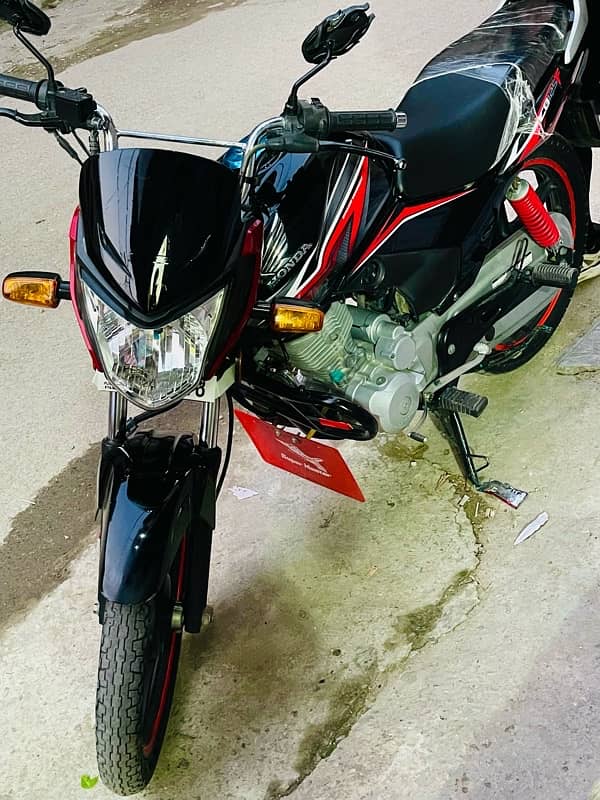 Honda cb 125 2022 model all ok 3