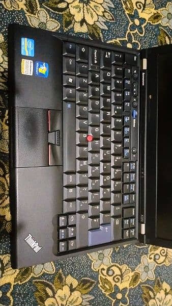 Lenovo Core i5 2nd Gen Laptop 11