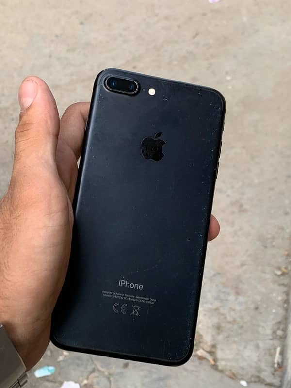 iphone 7 plus pta approved /totally genuine/finger okay 2