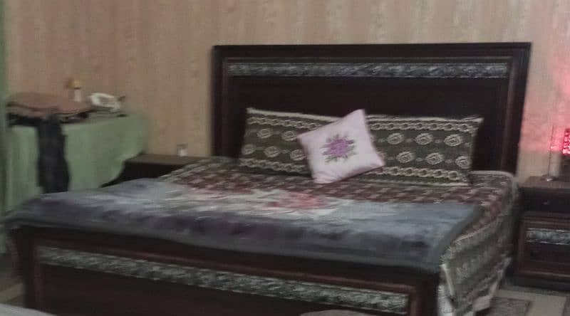 wooden bed set 1