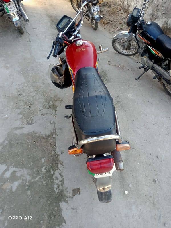 unique Motor bike in Good condition 3