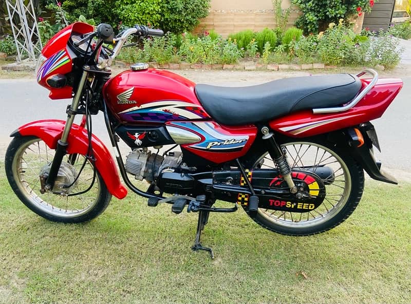 Honda Pridor in Good Condition 3