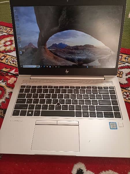 HP Elitebook 840 G5 8th Gen 1