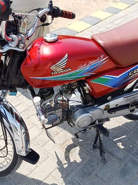 Honda CD 70 for sale Call my WhatsApp number 03278727461 1