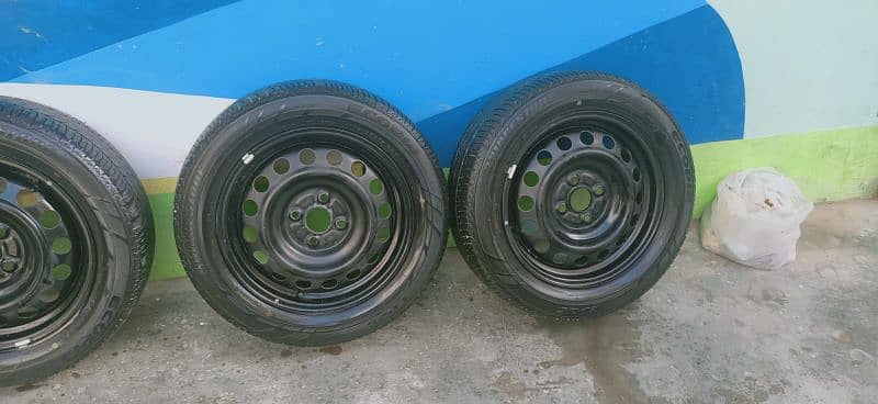 Bridgestone tyre brand new tyre with stapni 3