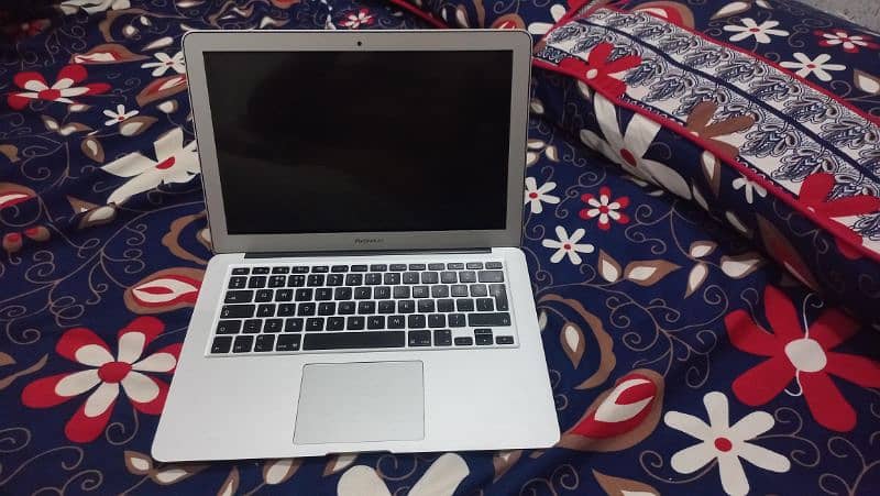 MacBook Air 2015 0