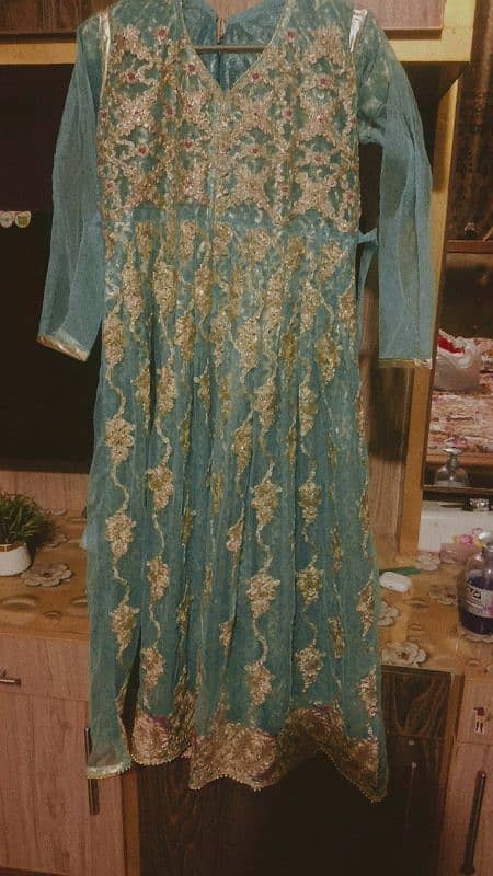 Fancy /party wear . . Long maxi. . 40 lenght 20 chest . . 1