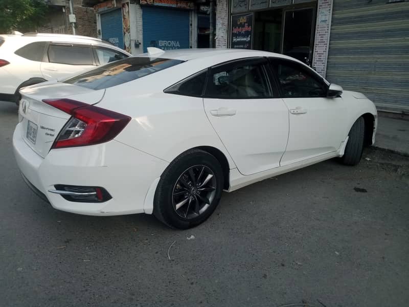 Honda Civic Oriel 2020 1.8 3