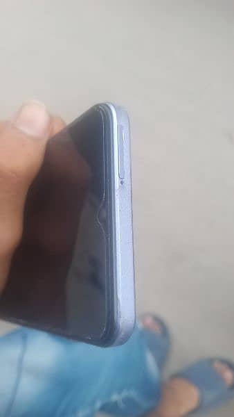 VIVO Y17S FULL NEW CONDITION 10/10 WITH CHARGER AND BOX 3