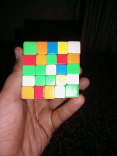 QUBE 25 COLORS WALA 1 SIDES COLOR 25. .