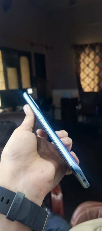 Realme 9i 4