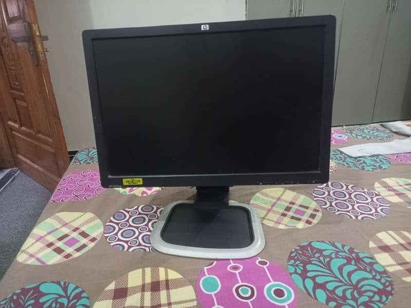 hp 22 inch lcd 4