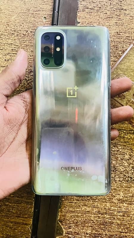 one plus 8T 1