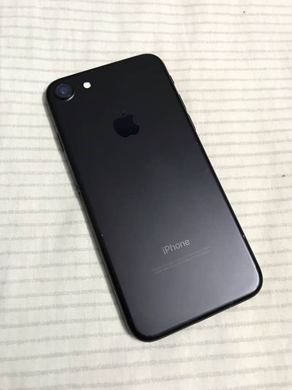 Iphone 7 32GB PTA Approved 10/9.5 Condition 2