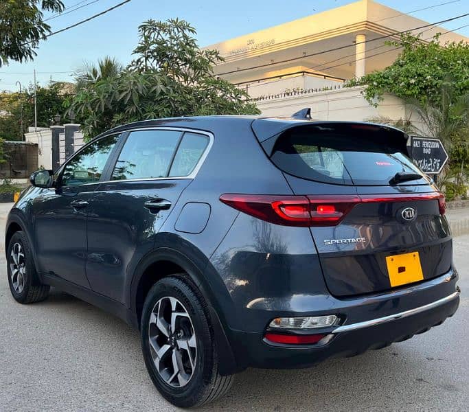 KIA Sportage 2022 17