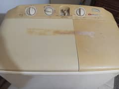 Dawlance semi- automatic DW-5200 washing machine for sale!