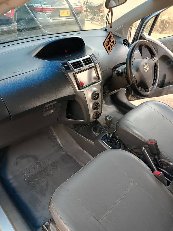 Toyota Vitz 2009/2014 6