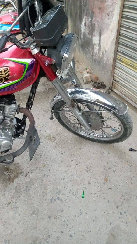 Toyo 125 motorcycle - 2021 Model - Good condition 3