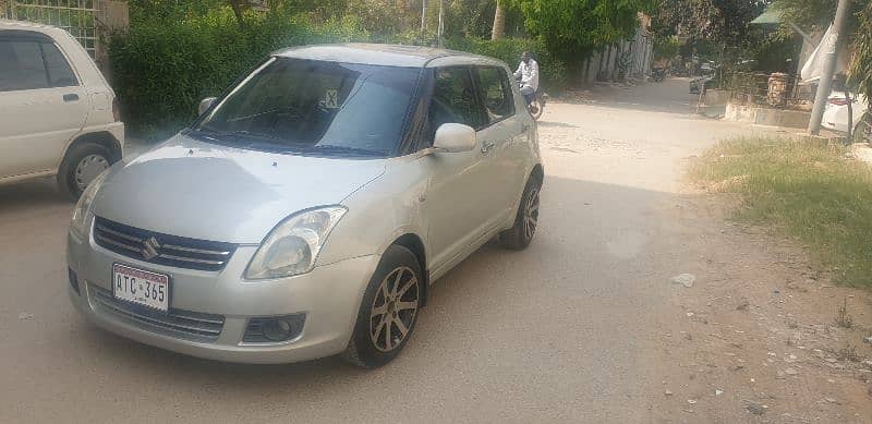 Suzuki Swift 2010 Dlx  better then civic prosmatic, vitz, city,passo 5