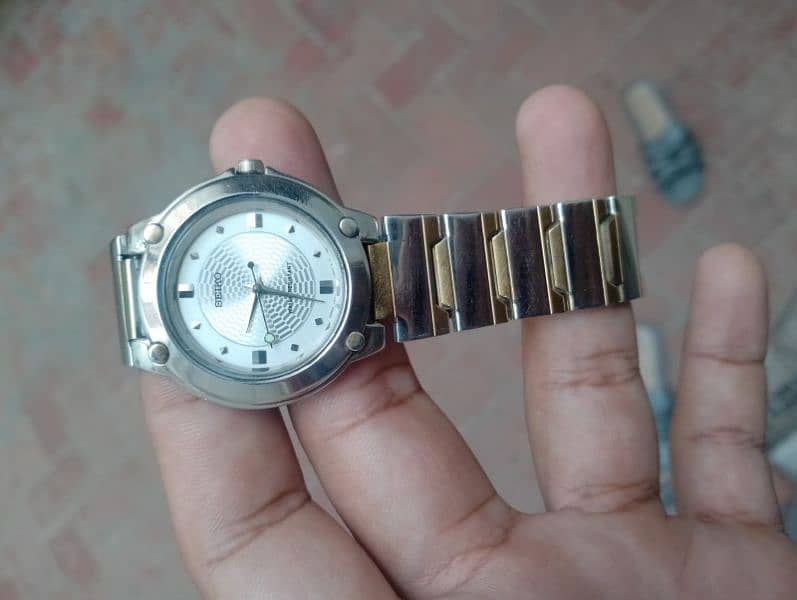 seiko original quartz watch 0