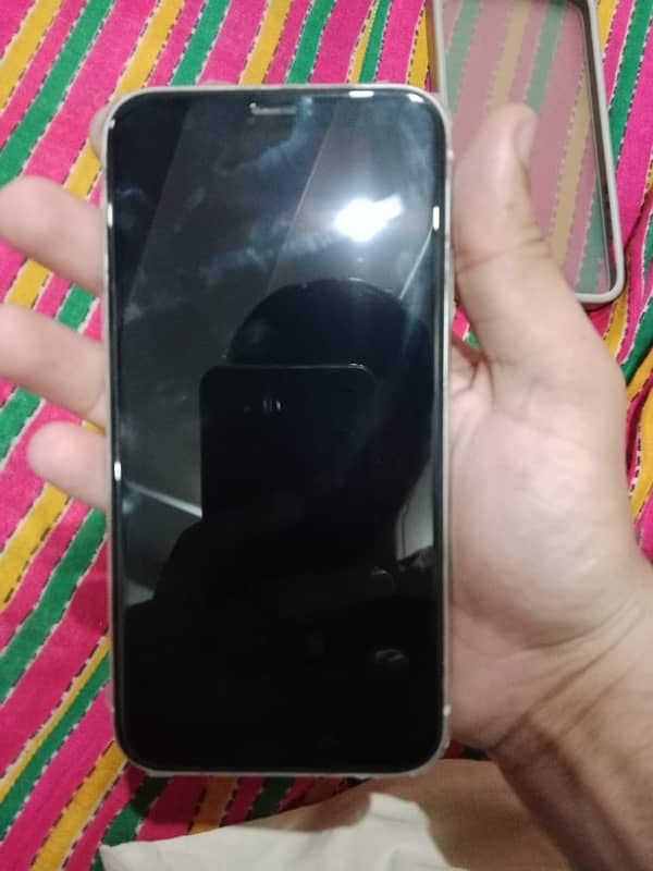 iPhone 11 PTA APPROVED DUAL SIM 7