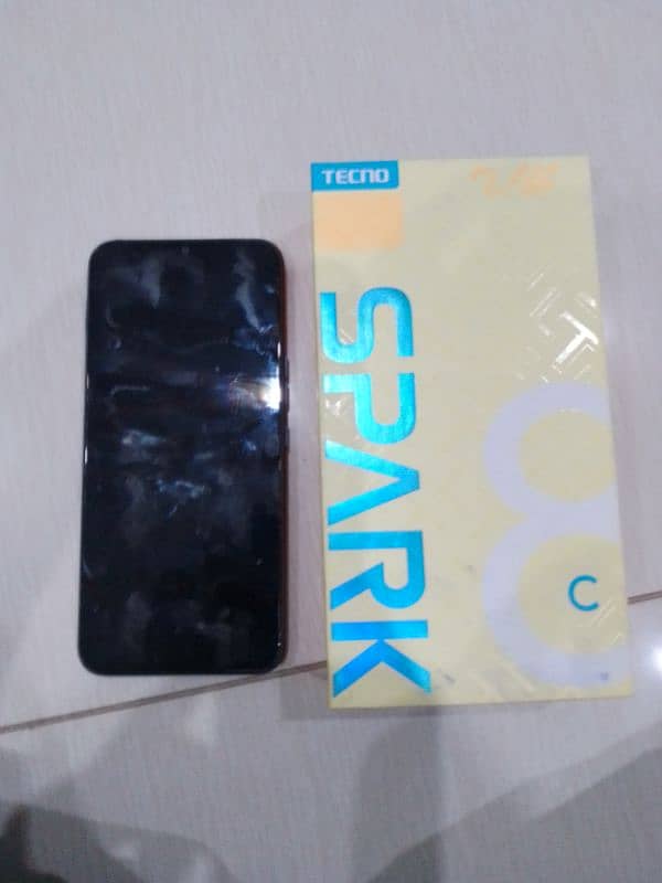 Tecno spark 8c mobile ha 2 gm ram 64 gb ROM ha 0