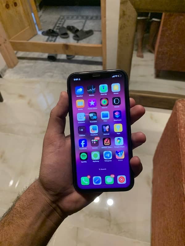 IPhone XR 64 GB non pta 2