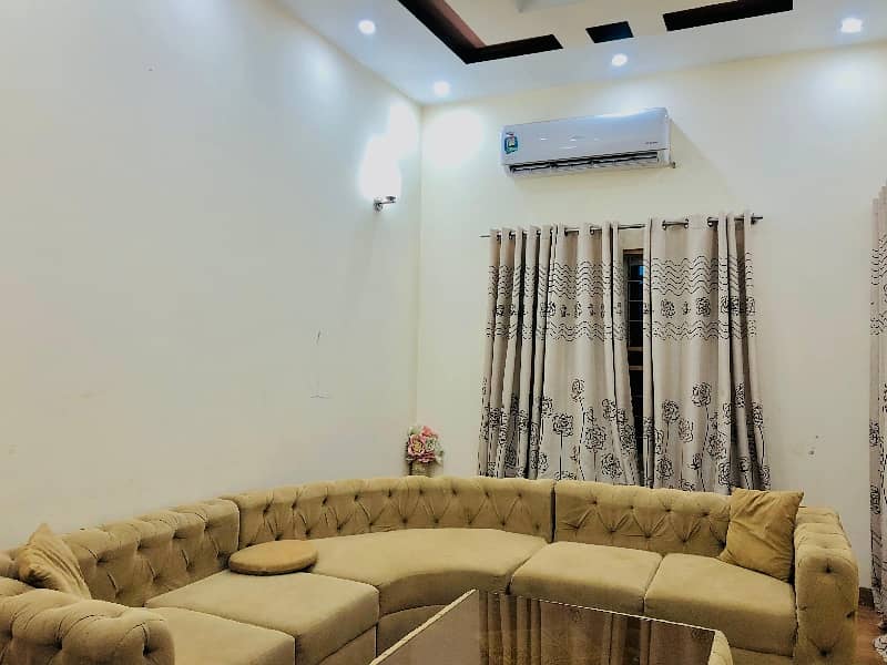 Lower Portion Of 5 Marla For rent In Marghzar Officers Colony - Block A 1