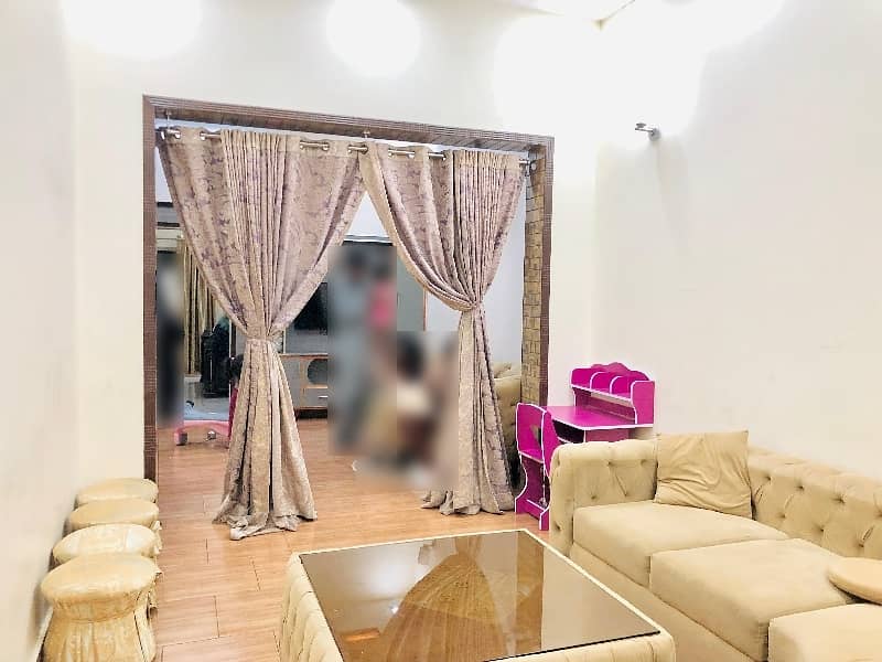 Lower Portion Of 5 Marla For rent In Marghzar Officers Colony - Block A 3