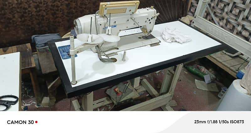 Jack Machine For SaLe Uper Panel 1