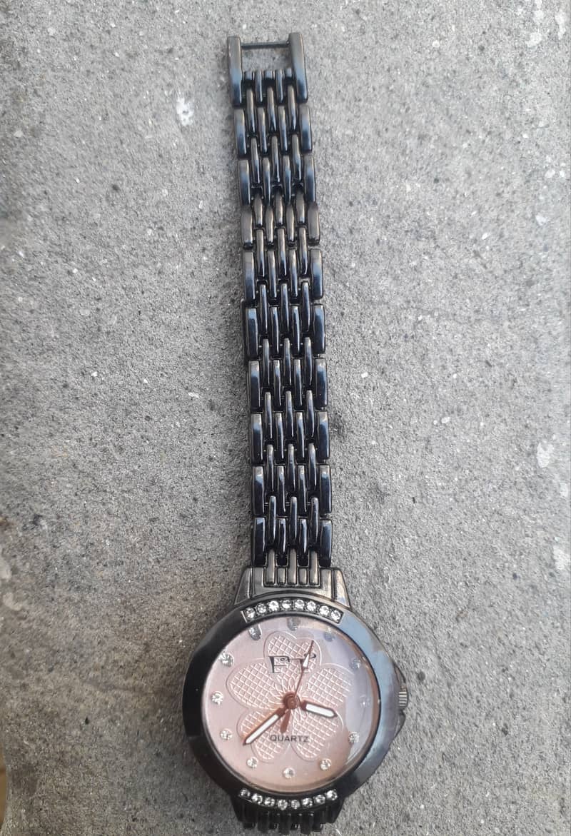 Stylish and very beautiful watch Watch for Women's 1