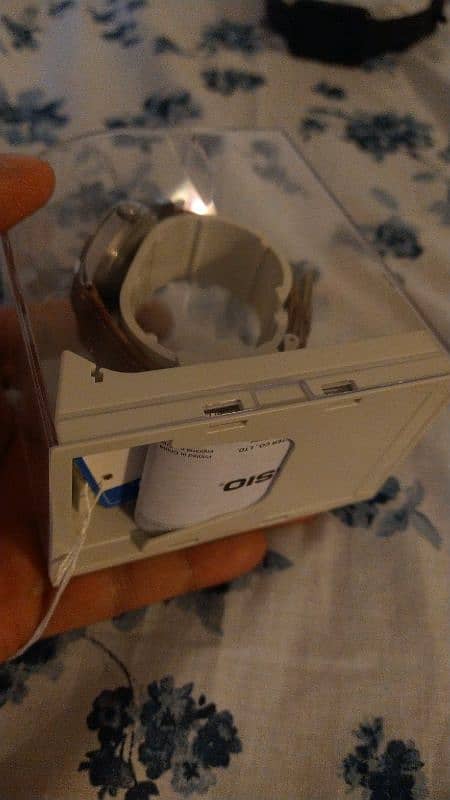 Casio original watch with box 3