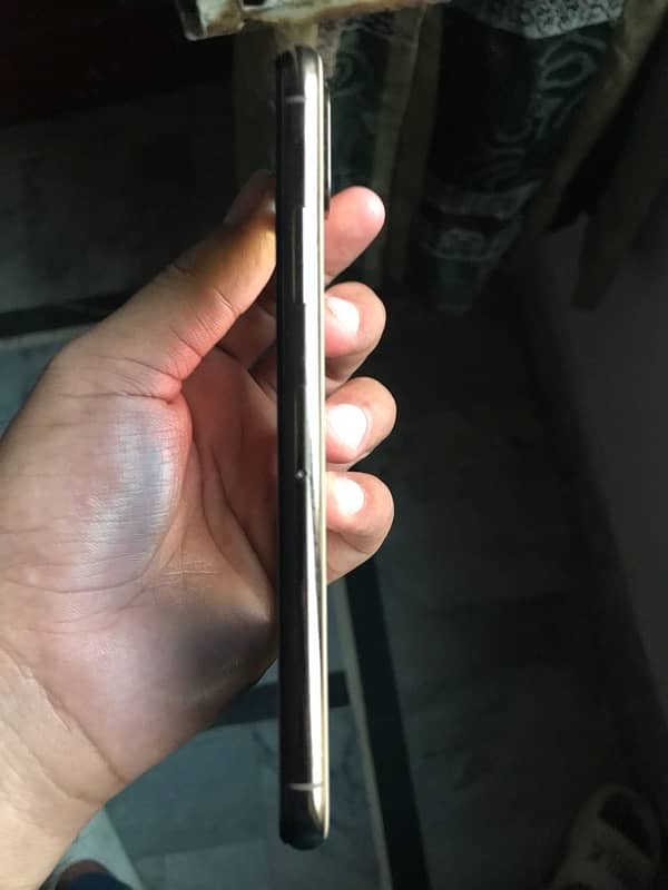 Iphone Xs rose gold 4