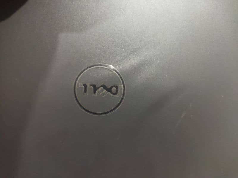 Dell Inspiron 15 3000 (8gb ram - 120gb ssd - 1tb hdd) 8