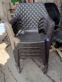 Plastic Chairs Table And Chairs Plastic Dining Chair ChairsO3321O4O2O8