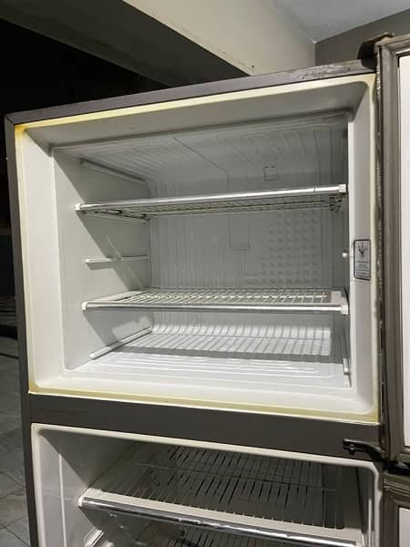 Dawlance Refrigerator Used 7