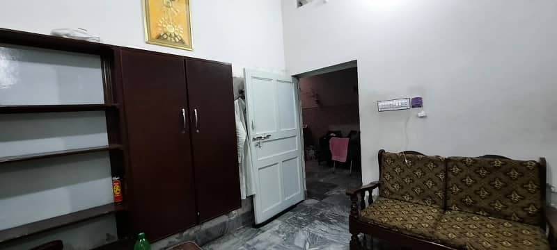 House Sized 4 Marla In Mansoorabad 8