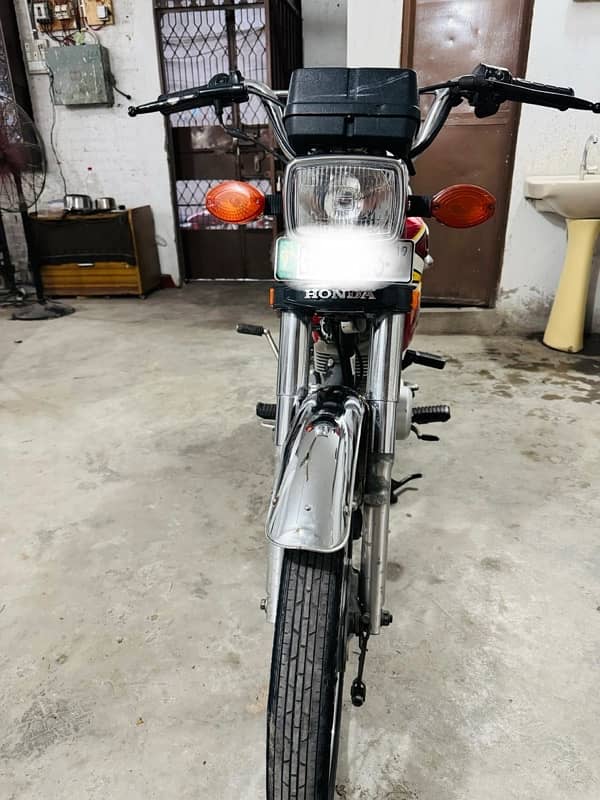 Honda CG 125 2019 Model 3