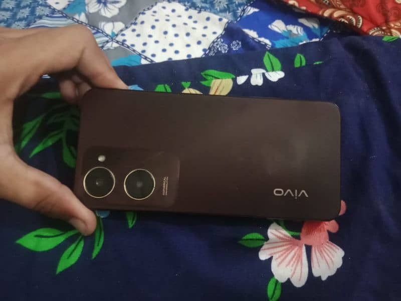 Vivo y18  For Sale 4