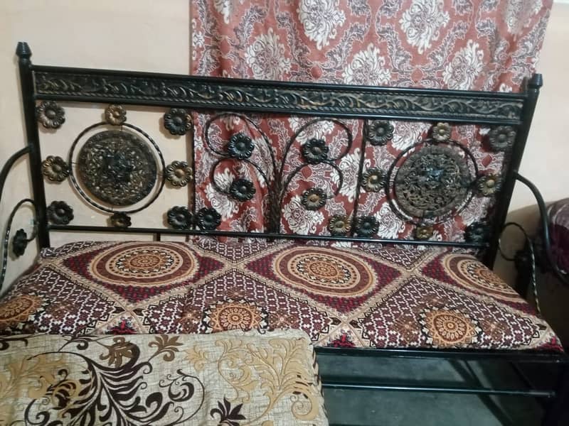 iron sofa set for sale 0