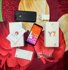 HUAWAII Y7 PRIME 2018 BOX & CHARGER 0