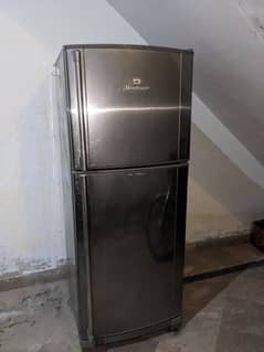 dawlance refrigerator