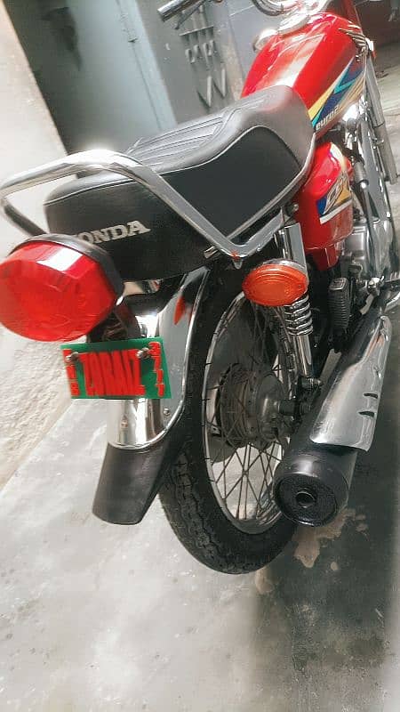 Honda 125. 6