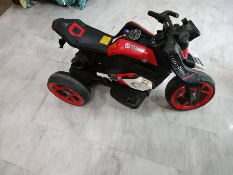 motorcycle/motorbike for sale with good quality and good battery time 3