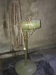 pedestal Fan | full size | condition 9/10